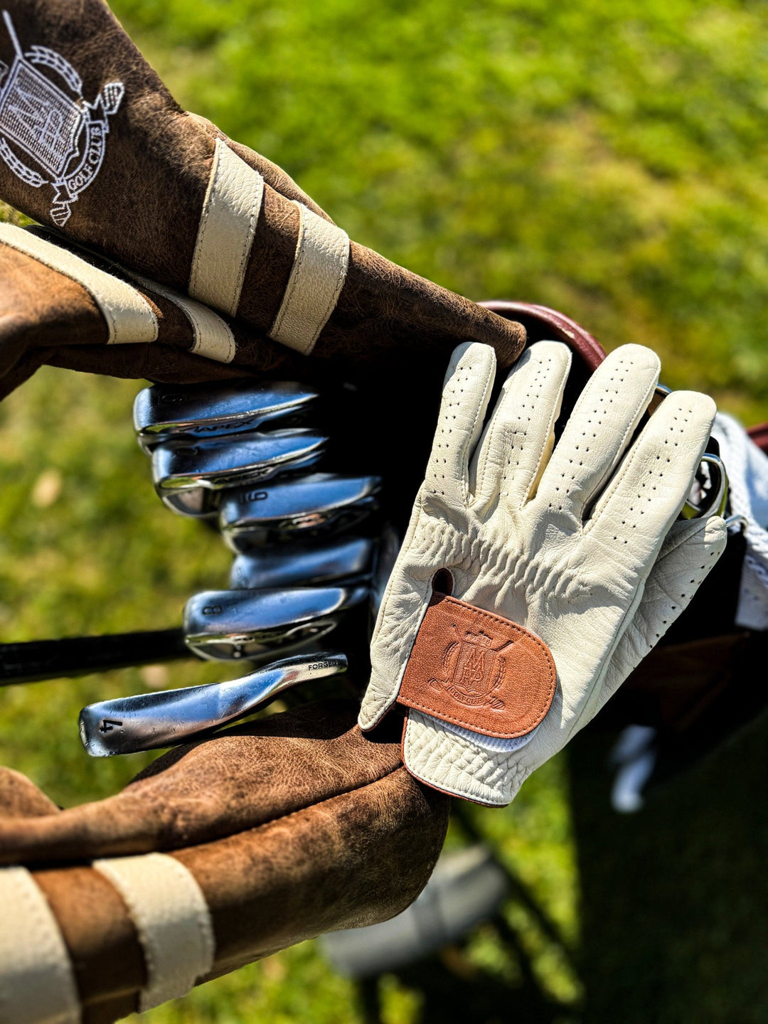 Modern Golf Essentials: Why Leather Accessories Make a Difference - MODEST VINTAGE PLAYER LTD