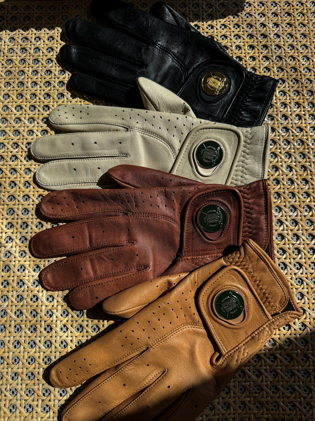 Why Leather Makes a Big Difference in Golf - MODEST VINTAGE PLAYER LTD