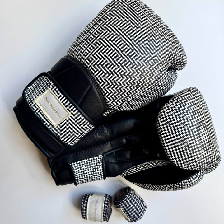 Elite Houndstooth Leather Boxing Gloves (Strap Up) - Black - MODEST VINTAGE PLAYER LTD