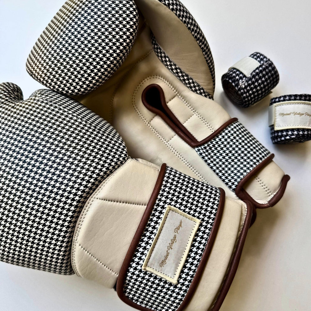 Elite Houndstooth Leather Boxing Gloves (Strap Up) - Cream - MODEST VINTAGE PLAYER LTD