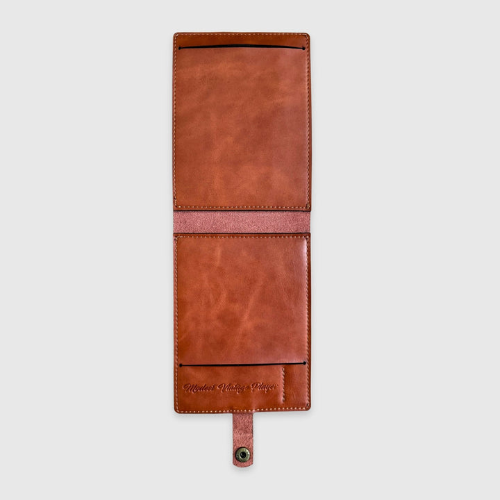 Heritage Leather Golf Scorecard Holder - MODEST VINTAGE PLAYER LTD